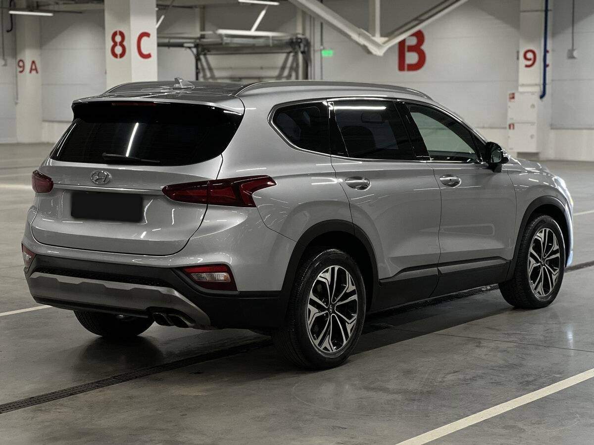 Купить Hyundai Santa Fe с пробегом. Фото: #4