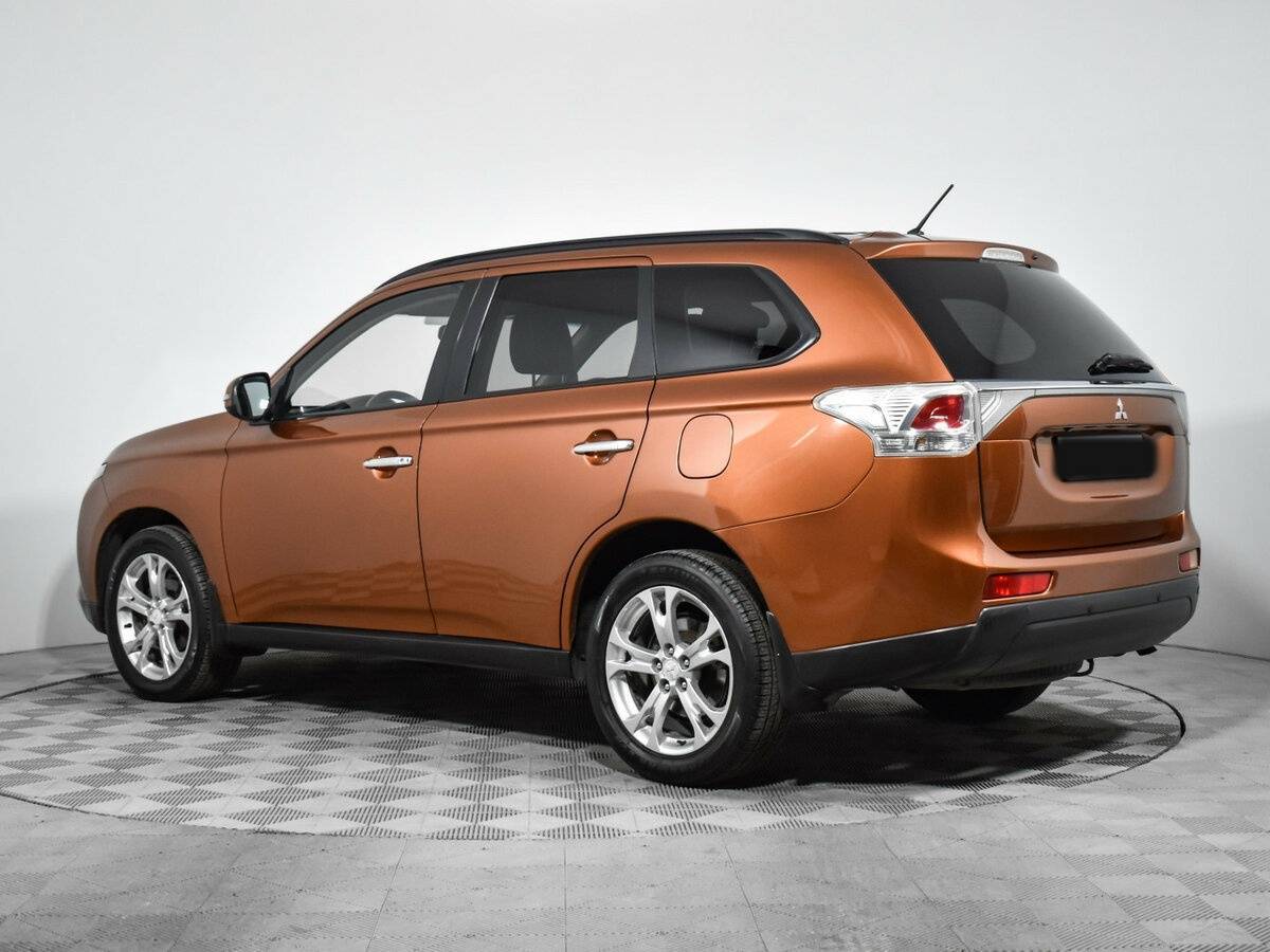 Продажа Б/У Митсубиши Оутлэндер. Фото: #5
