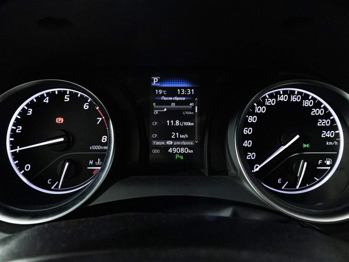 Купить Toyota Camry с пробегом. Фото: #11