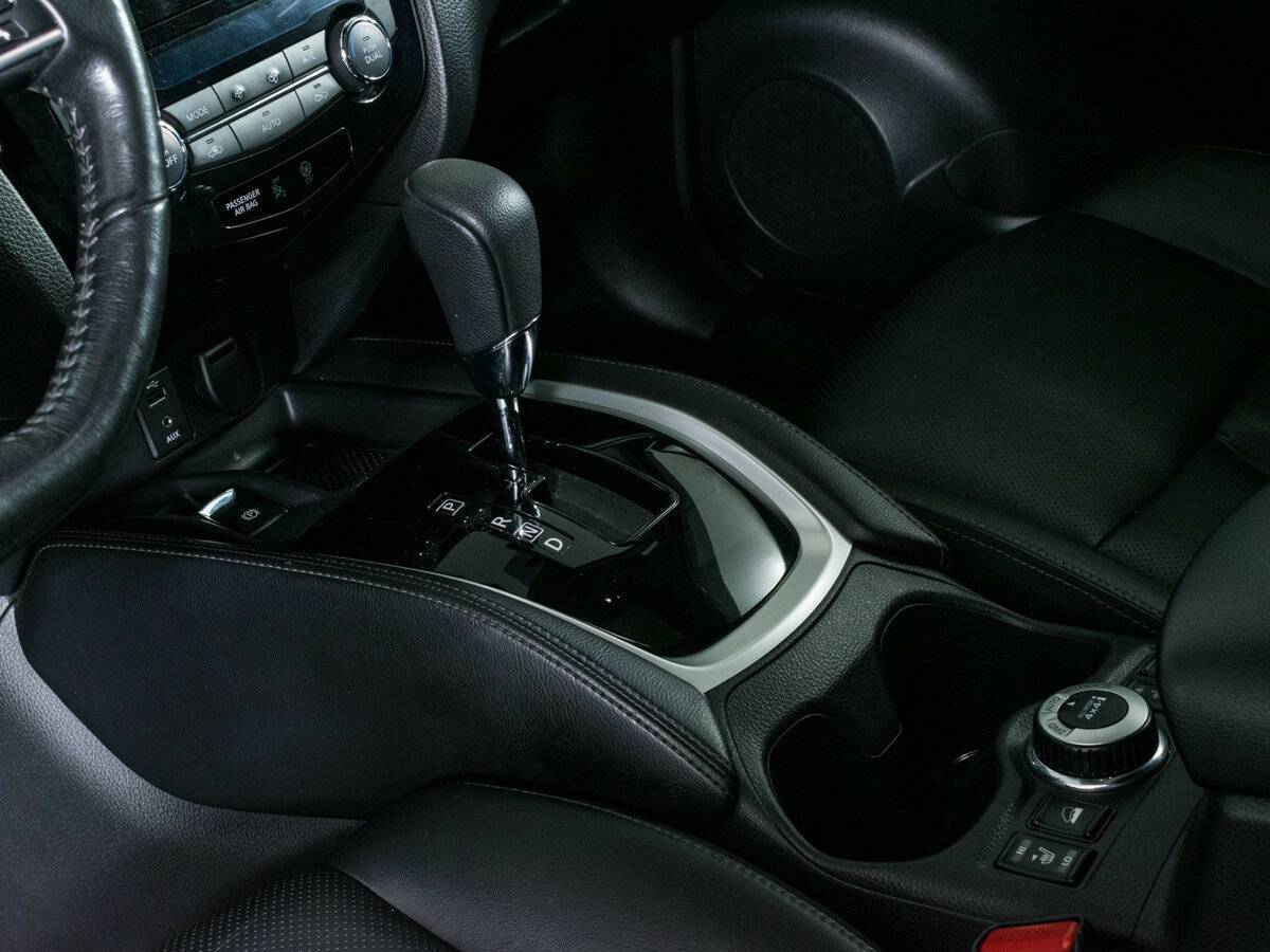 Купить Nissan X-Trail с пробегом. Фото: #17