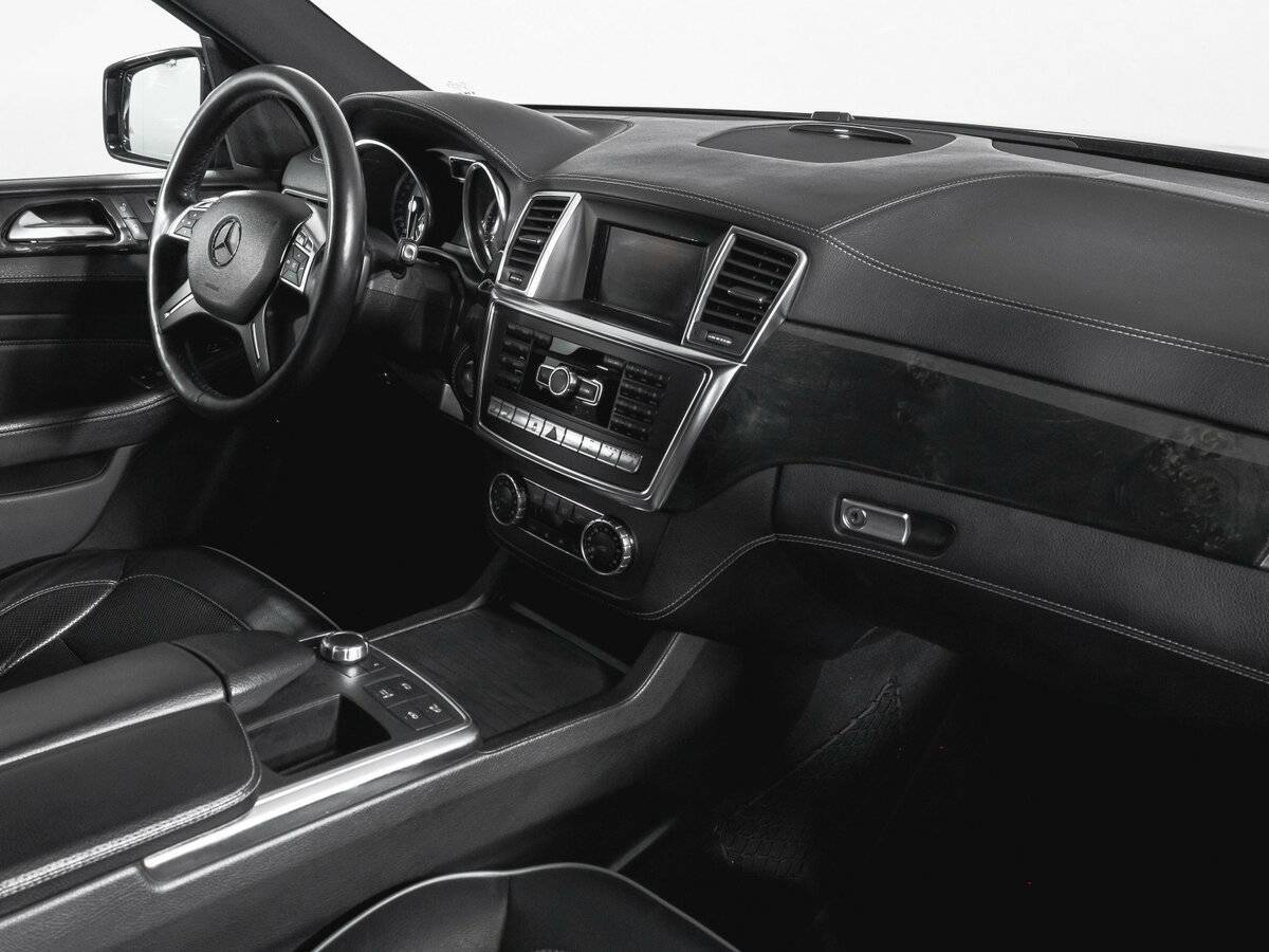 Купить Mercedes-Benz M-Класс с пробегом. Фото: #8