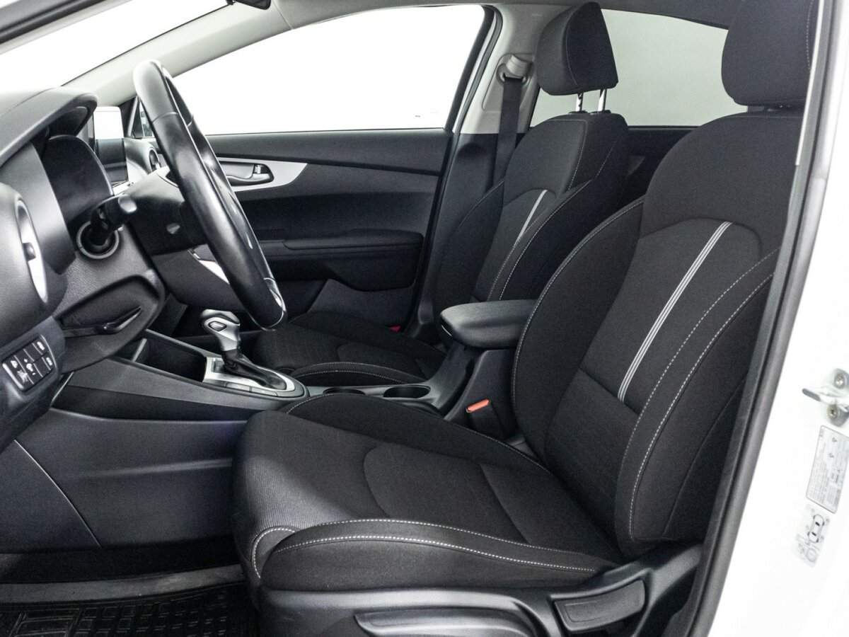 Купить Kia Cerato с пробегом. Фото: #16