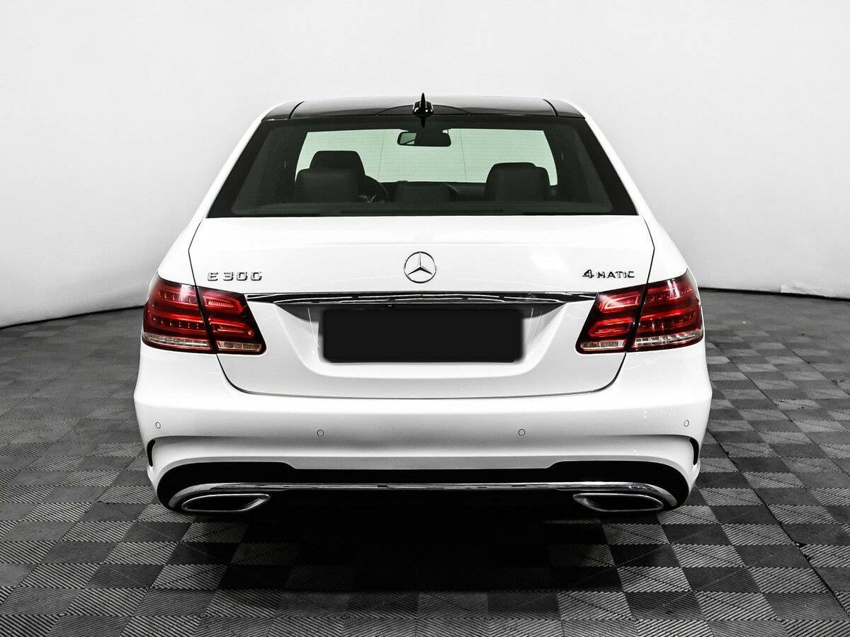 Купить Mercedes-Benz E-Класс с пробегом. Фото: #5