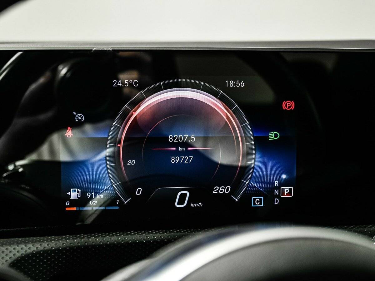 Купить Mercedes-Benz CLA с пробегом. Фото: #9