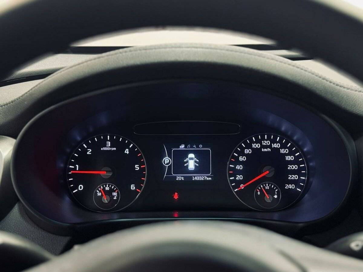 Купить Kia Sorento с пробегом. Фото: #10