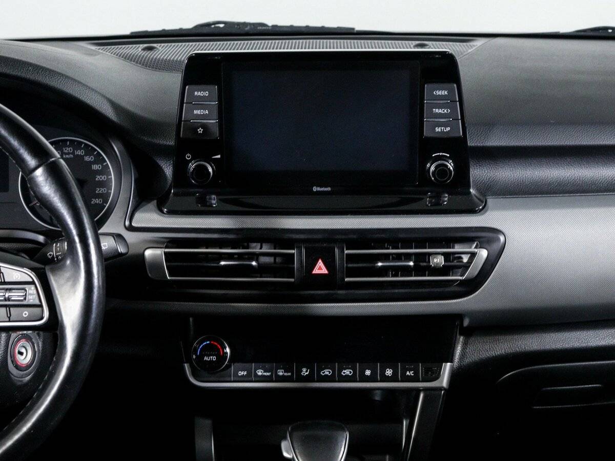 Купить Kia Seltos с пробегом. Фото: #13