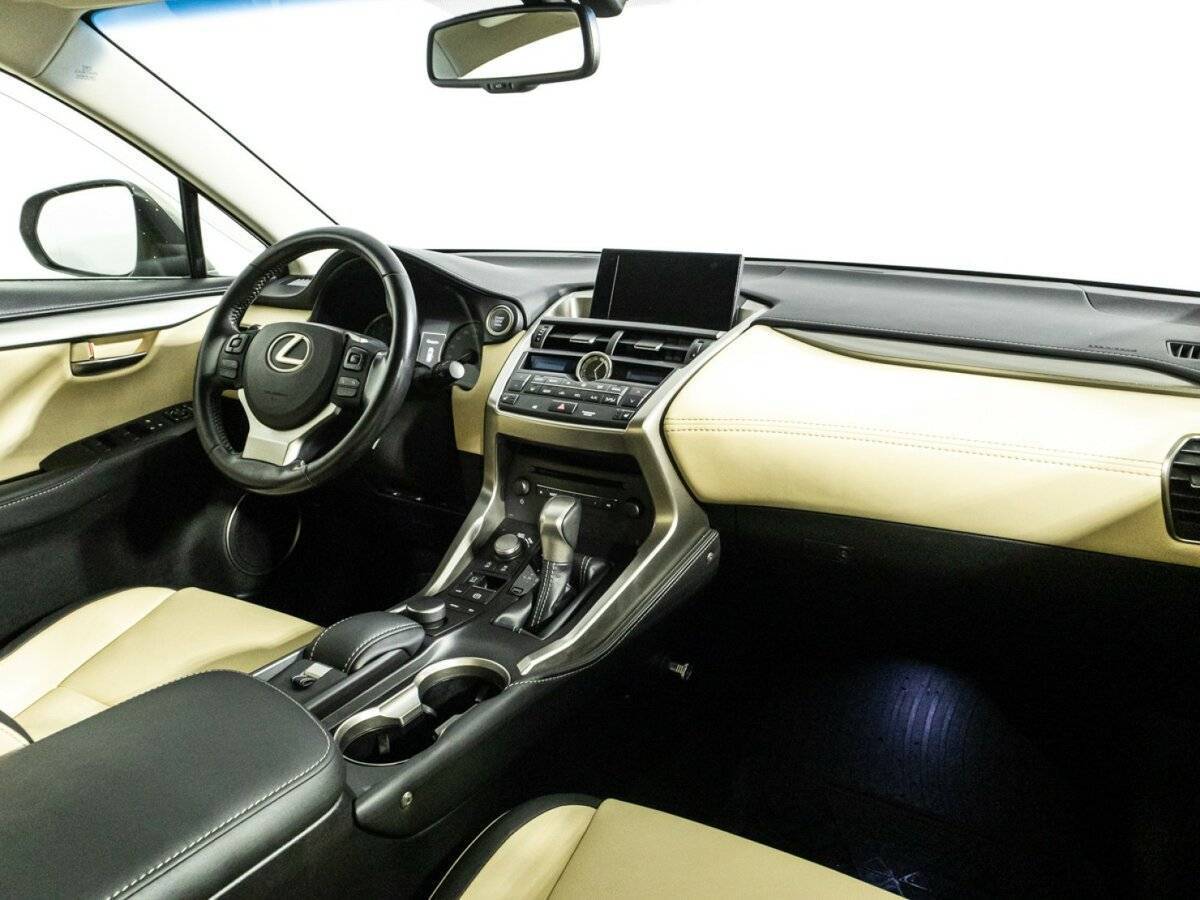 Купить Lexus NX с пробегом. Фото: #8