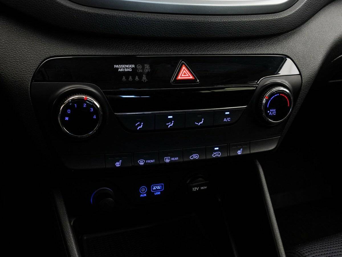 Купить Hyundai Tucson с пробегом. Фото: #11