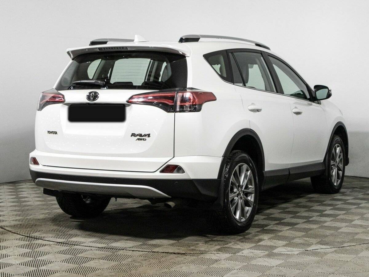 Купить Toyota RAV4 с пробегом. Фото: #4