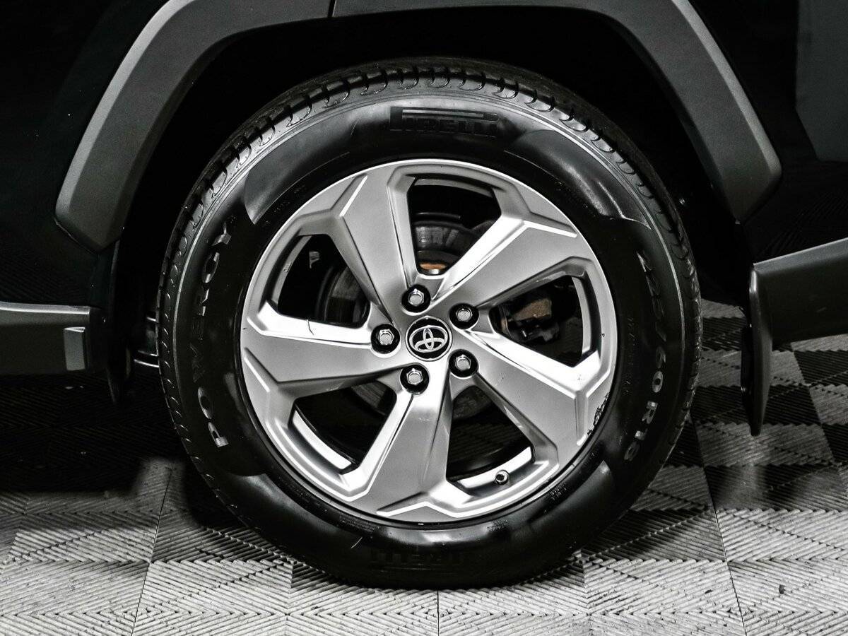 Купить Toyota RAV4 с пробегом. Фото: #13