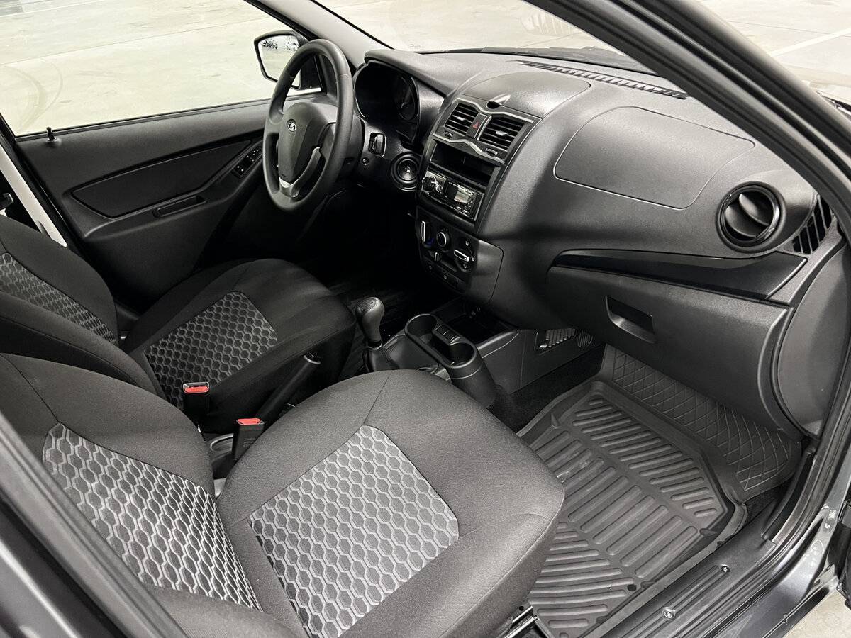 Купить Lada (ВАЗ) Granta с пробегом. Фото: #10