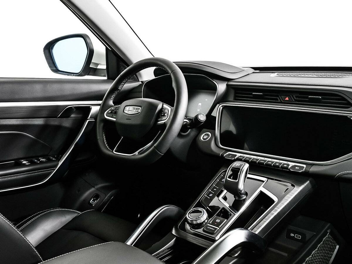 Купить Geely Atlas Pro с пробегом. Фото: #8