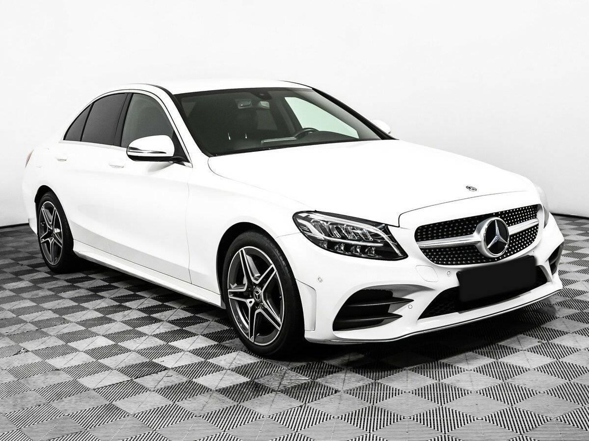 Купить Mercedes-Benz C-Класс с пробегом. Фото: #2
