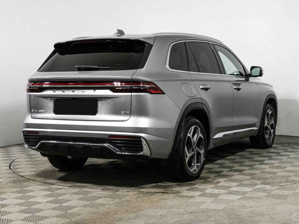 Купить Geely Monjaro с пробегом. Фото: #4