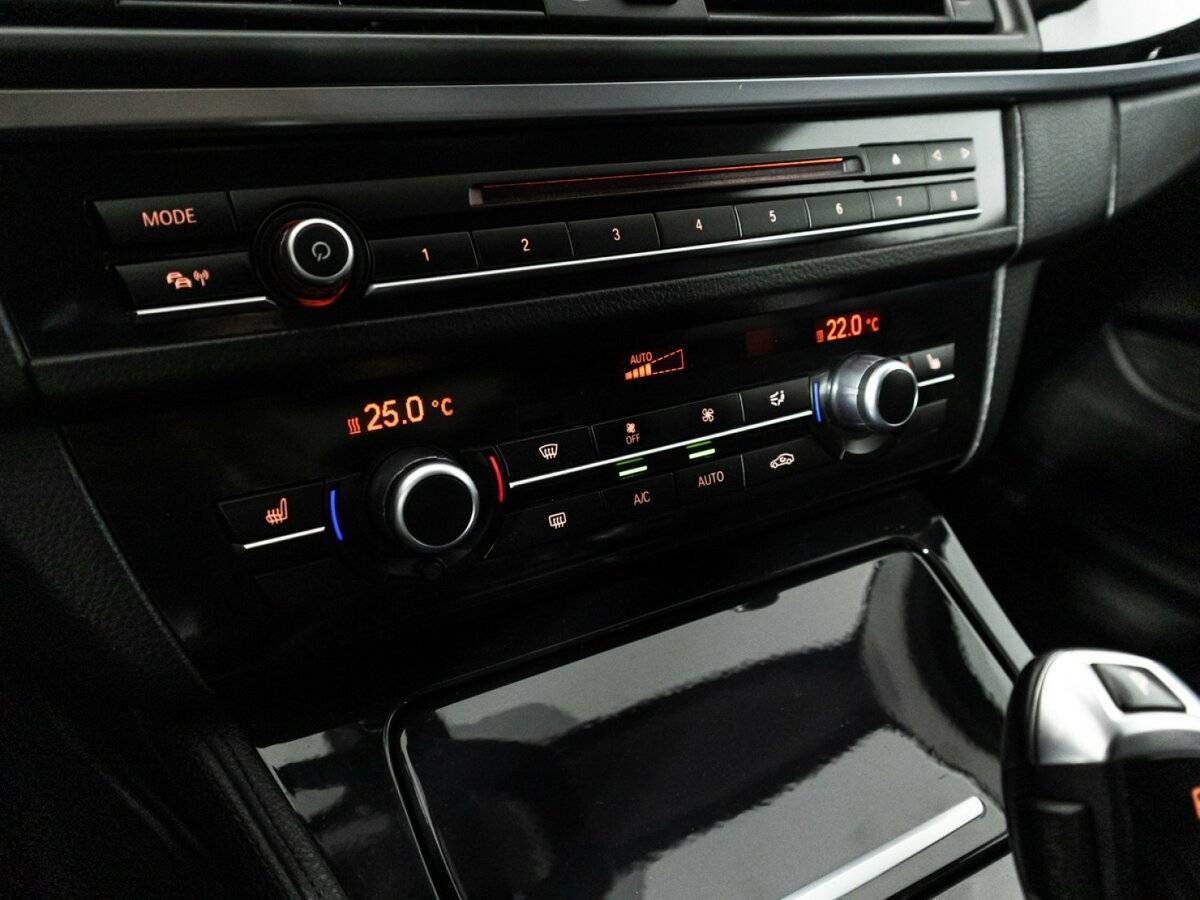Купить BMW 5 серии с пробегом. Фото: #18