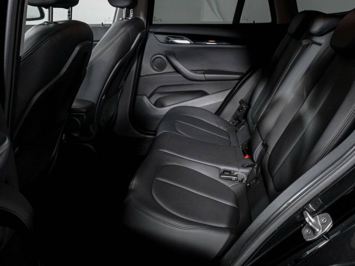 Купить BMW X1 с пробегом. Фото: #9