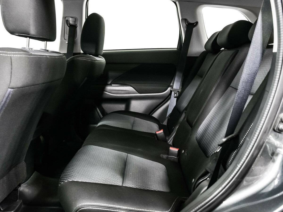 Продажа Б/У Митсубиши Оутлэндер. Фото: #11