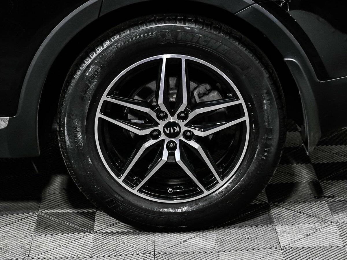 Купить Kia Sorento с пробегом. Фото: #13