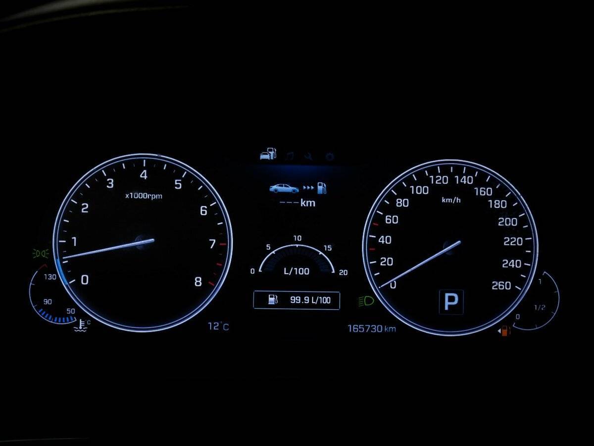 Купить Hyundai Equus с пробегом. Фото: #34