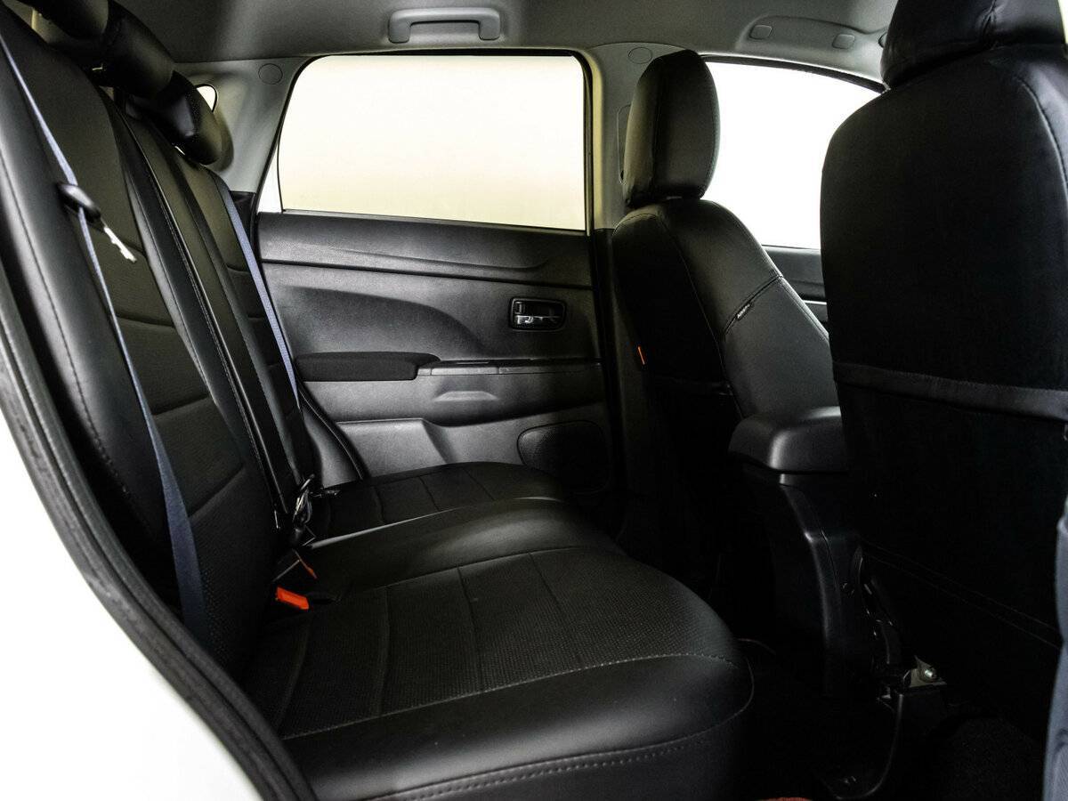 Продажа Б/У Митсубиши АС-Икс. Фото: #9