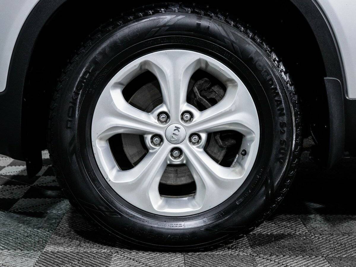 Купить Kia Sorento с пробегом. Фото: #14