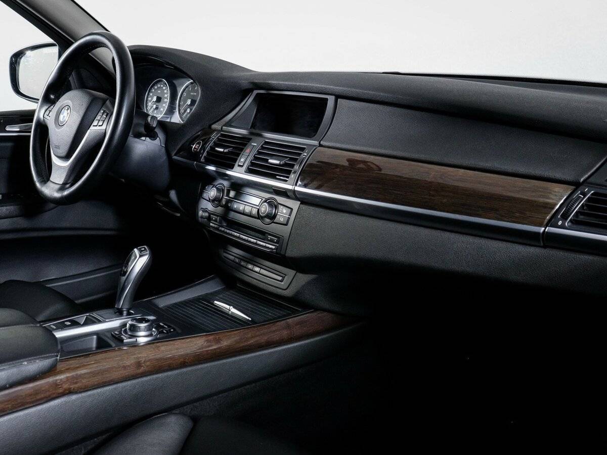 Купить BMW X5 с пробегом. Фото: #8