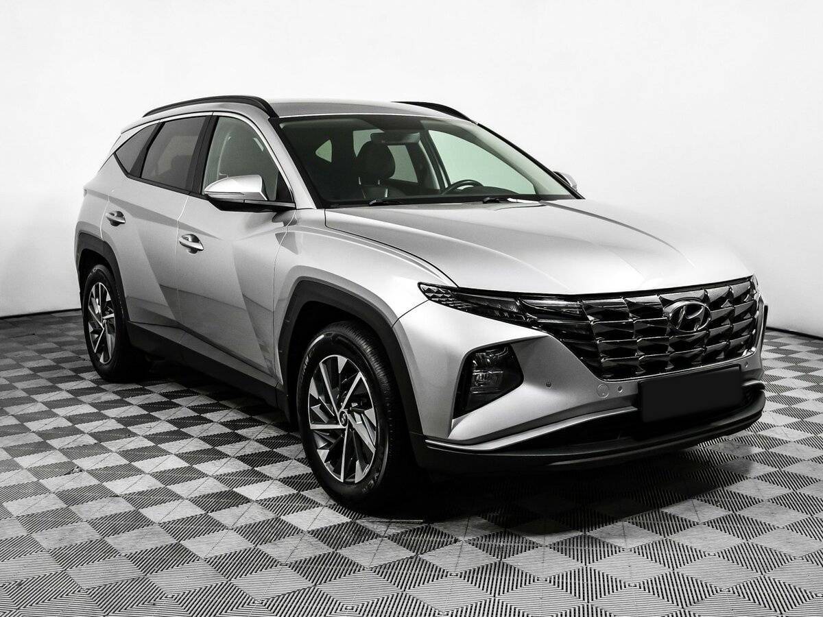 Купить Hyundai Tucson с пробегом. Фото: #2