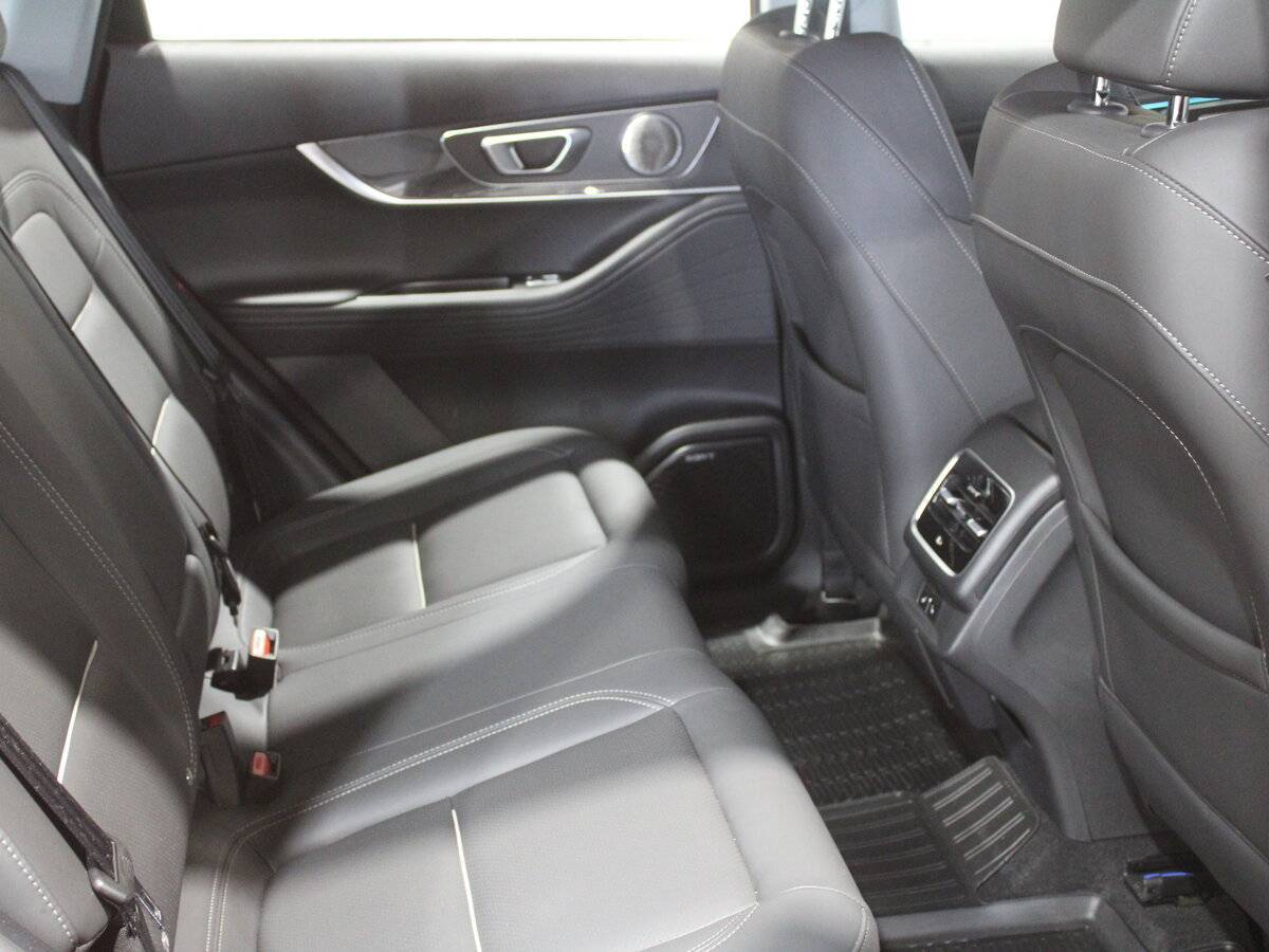 Купить Chery Tiggo 7 Pro Max с пробегом. Фото: #11