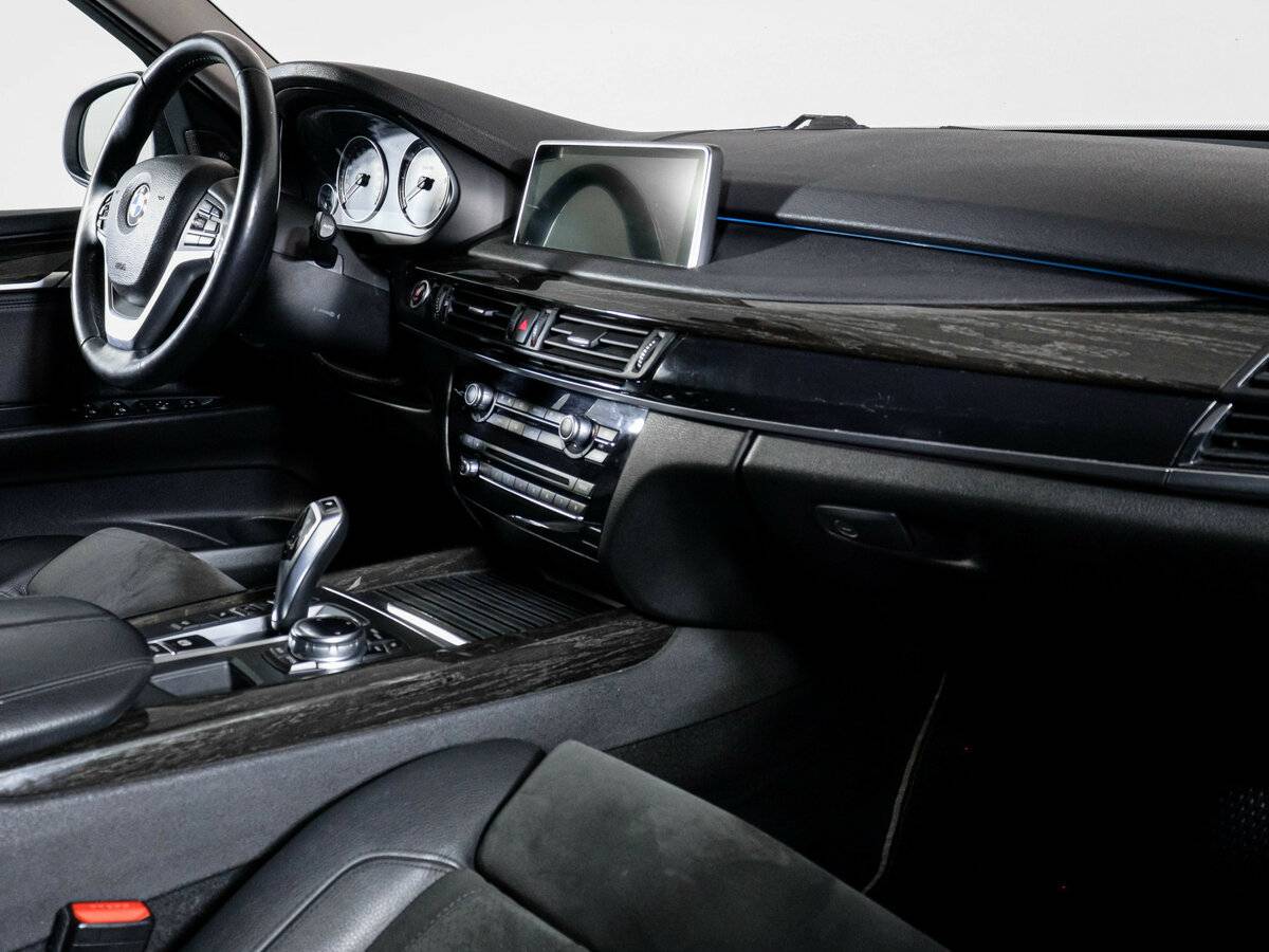 Купить BMW X5 с пробегом. Фото: #8