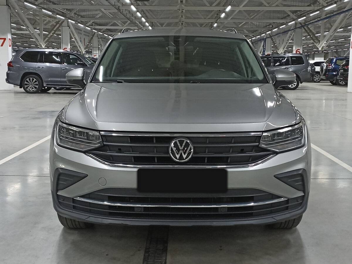 Купить Volkswagen Tiguan с пробегом. Фото: #1