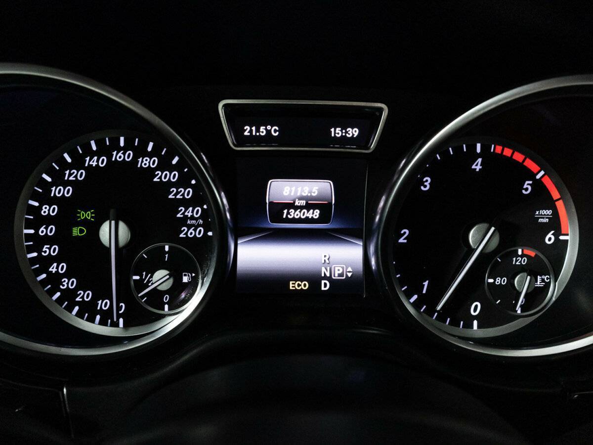 Купить Mercedes-Benz M-Класс с пробегом. Фото: #11