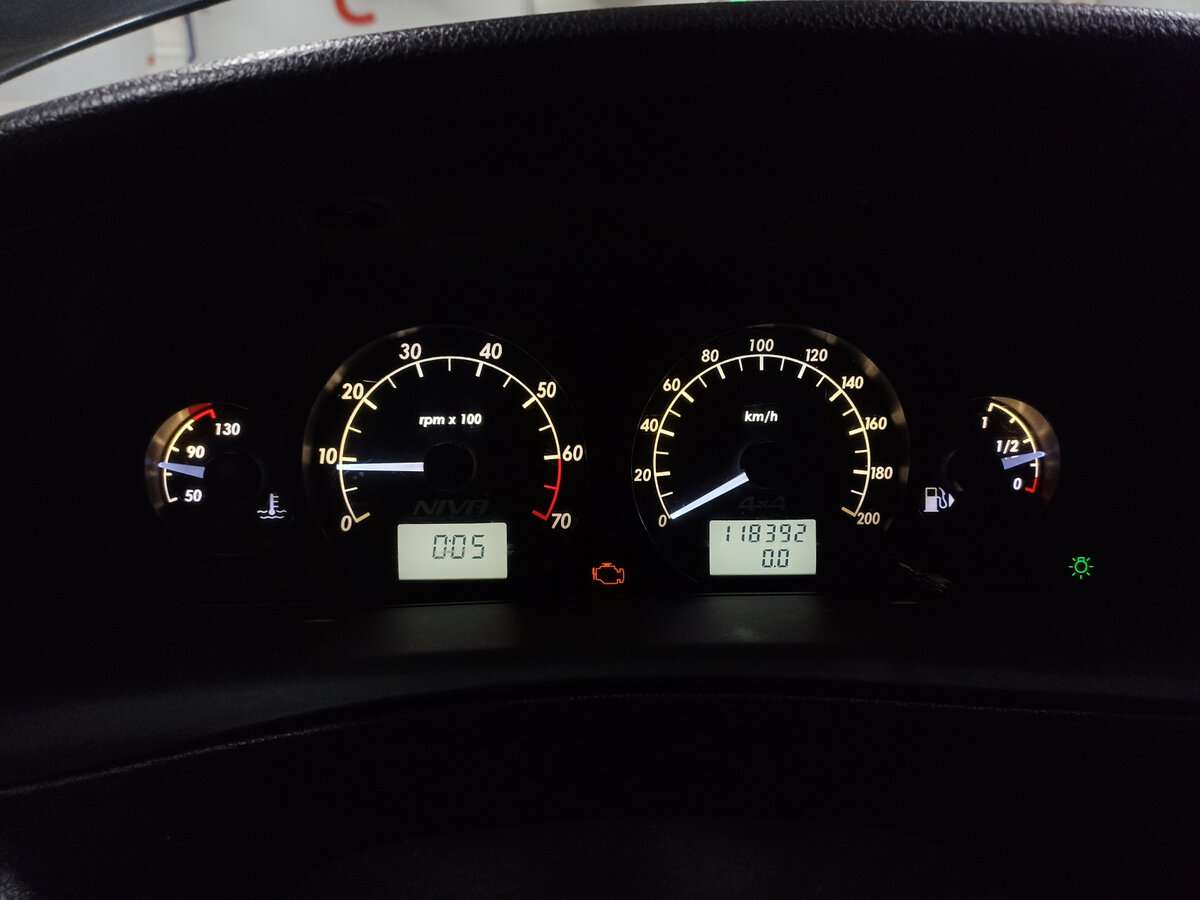 Купить Chevrolet Niva с пробегом. Фото: #12