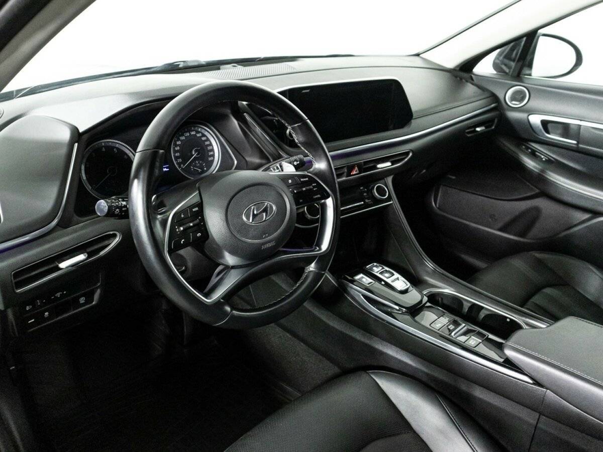 Купить Hyundai Sonata с пробегом. Фото: #10