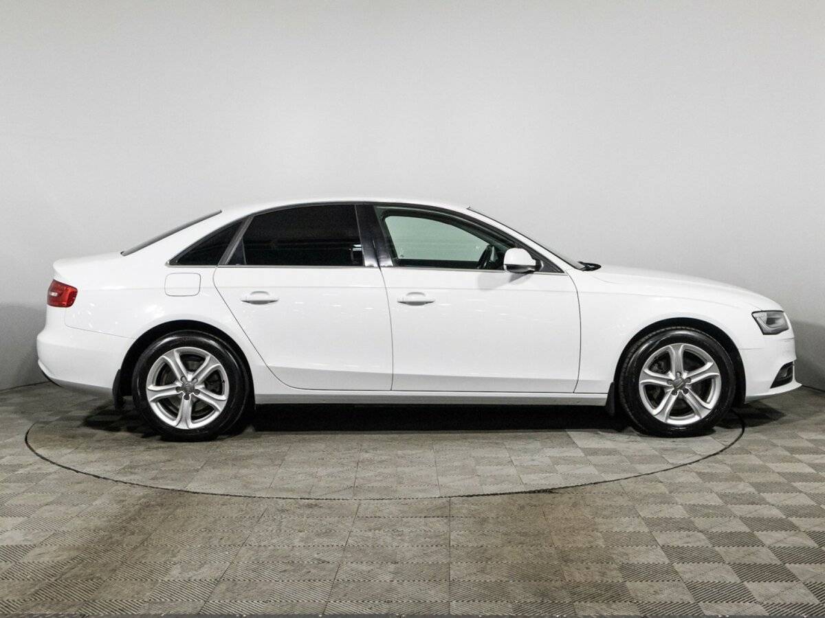 Купить Audi A4 с пробегом. Фото: #3