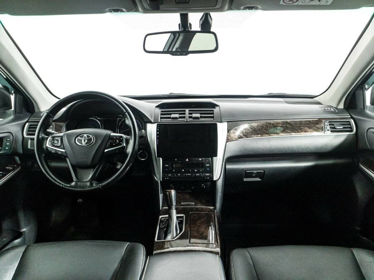 Купить Toyota Camry с пробегом. Фото: #12
