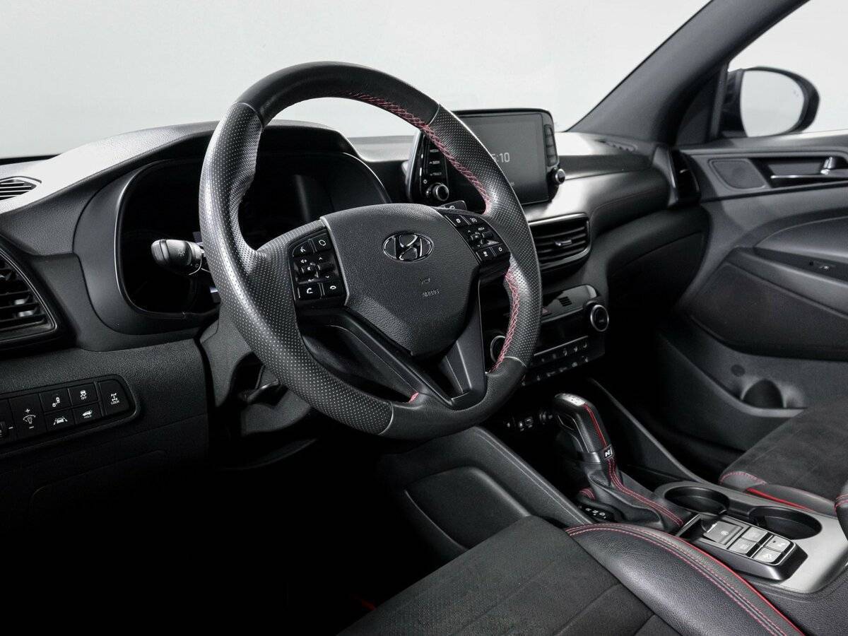 Купить Hyundai Tucson с пробегом. Фото: #13