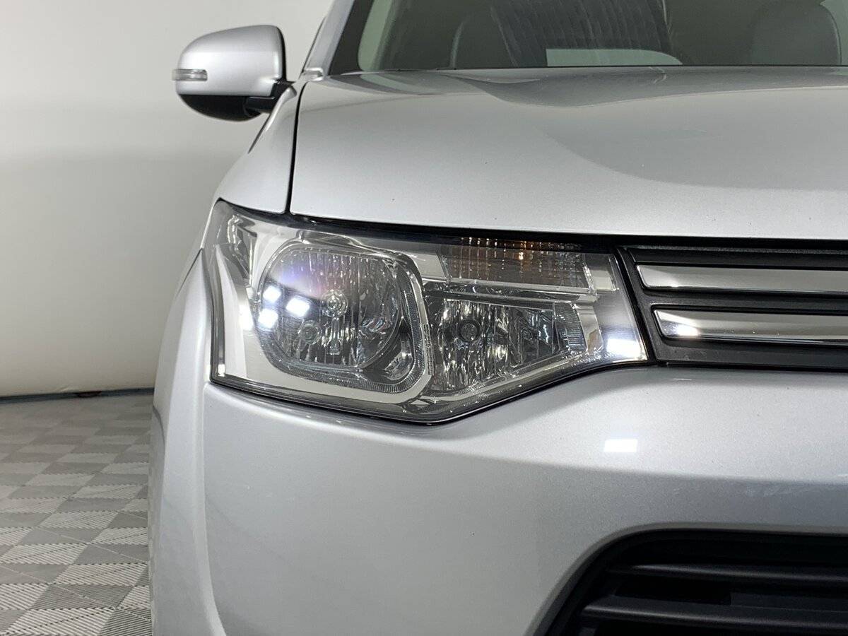 Продажа Б/У Митсубиши Оутлэндер. Фото: #9