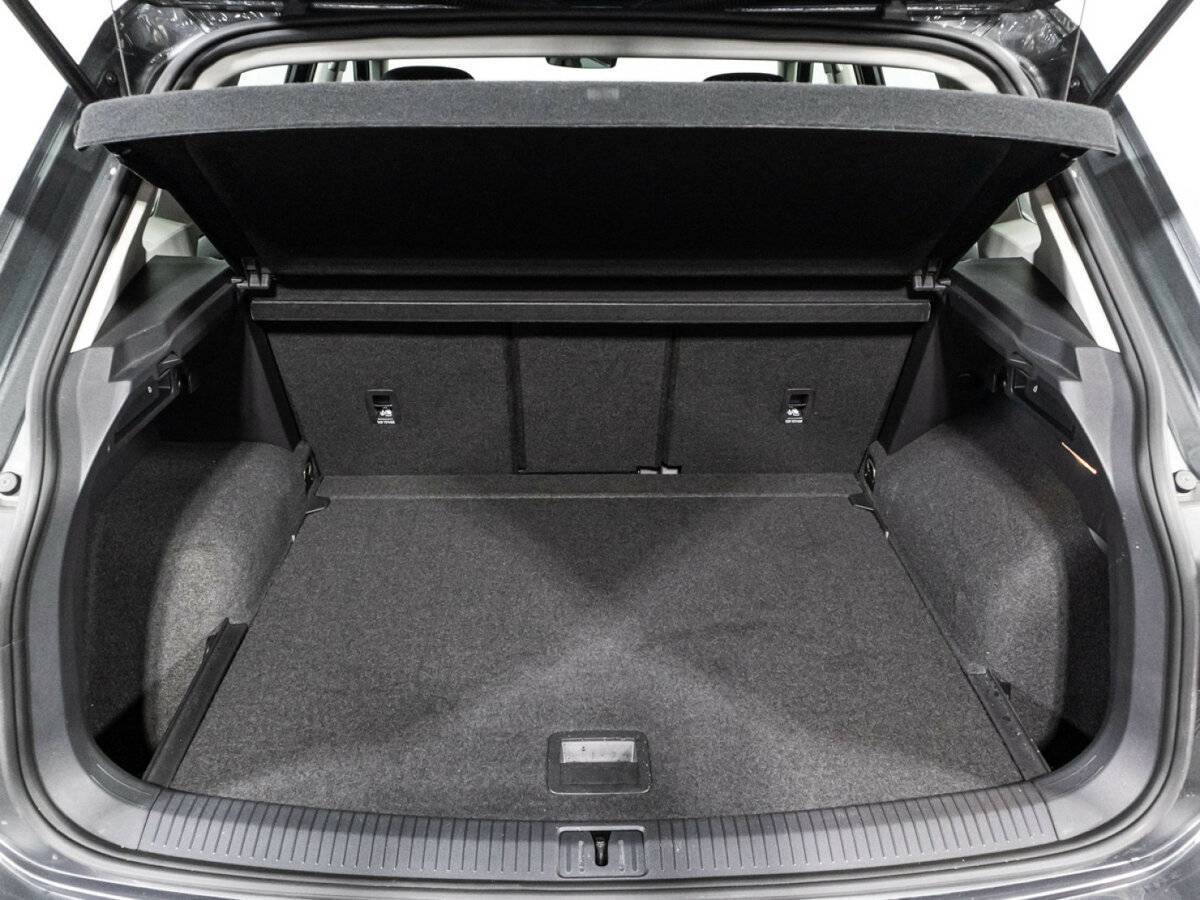 Купить Volkswagen Tiguan с пробегом. Фото: #14
