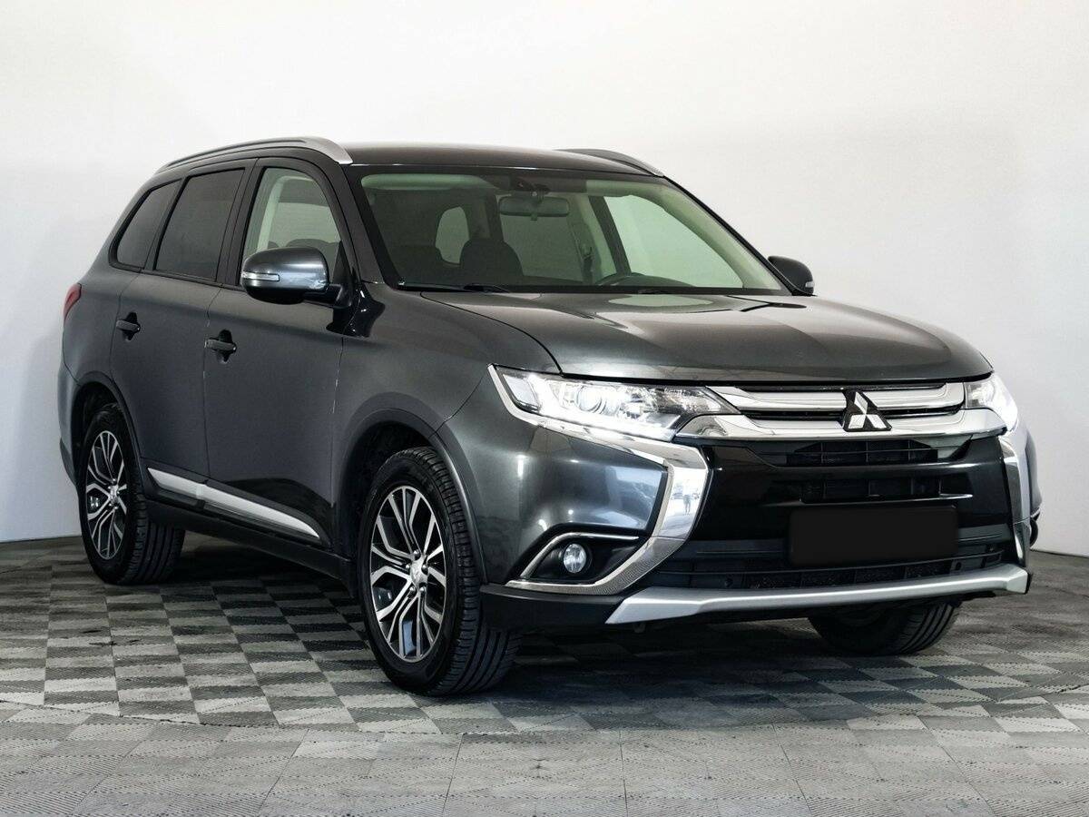 Купить Mitsubishi Outlander с пробегом. Фото: #2