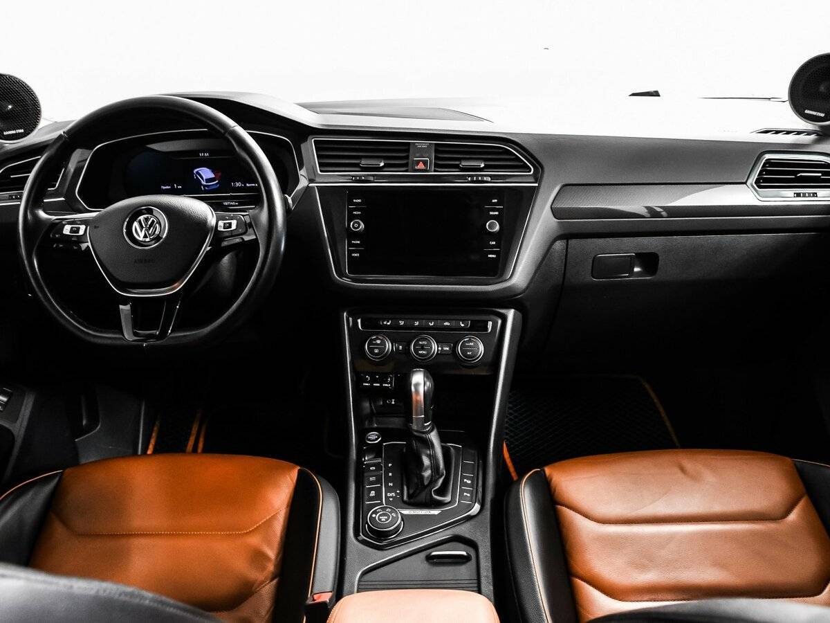 Купить Volkswagen Tiguan с пробегом. Фото: #10