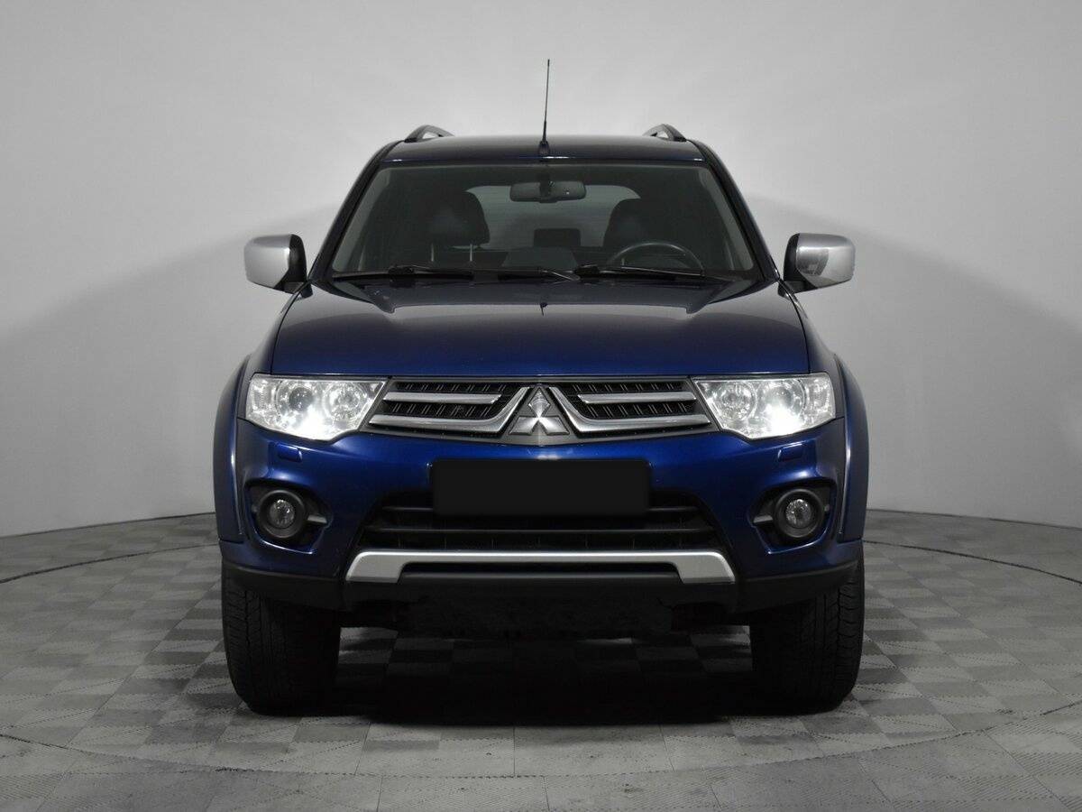 Купить Mitsubishi Pajero Sport с пробегом. Фото: #1
