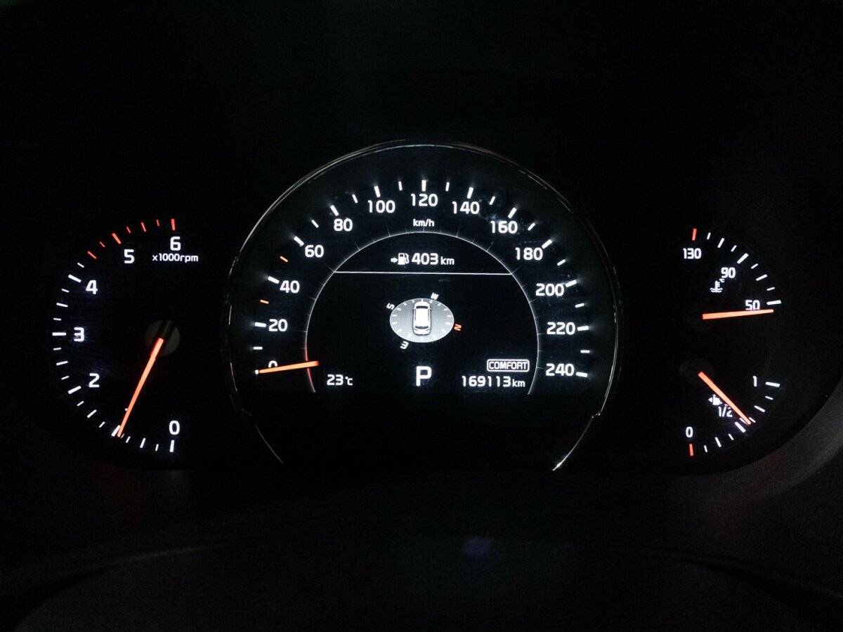 Купить Kia Sorento с пробегом. Фото: #11