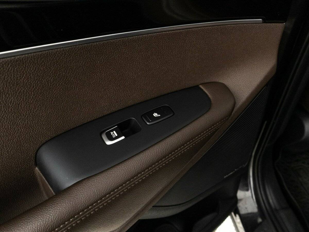 Купить Kia Sorento с пробегом. Фото: #20