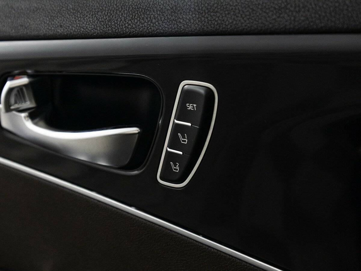 Купить Kia Sorento с пробегом. Фото: #22
