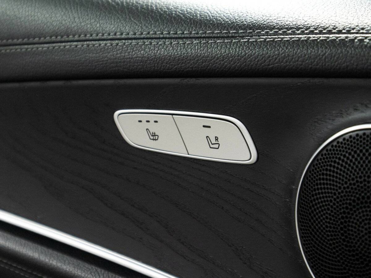 Купить Mercedes-Benz E-Класс с пробегом. Фото: #16