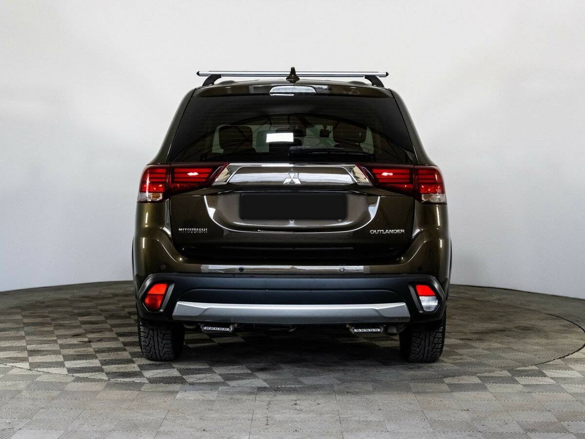 Продажа Б/У Митсубиши Оутлэндер. Фото: #5