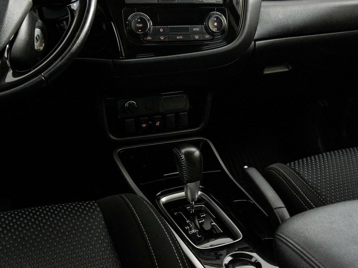 Продажа Б/У Митсубиши Оутлэндер. Фото: #11