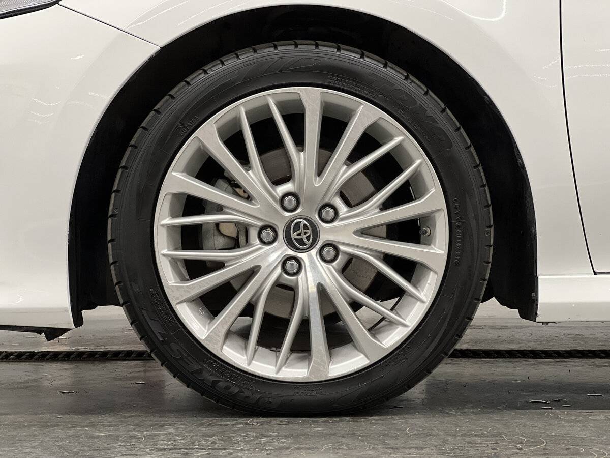 Купить Toyota Camry с пробегом. Фото: #17
