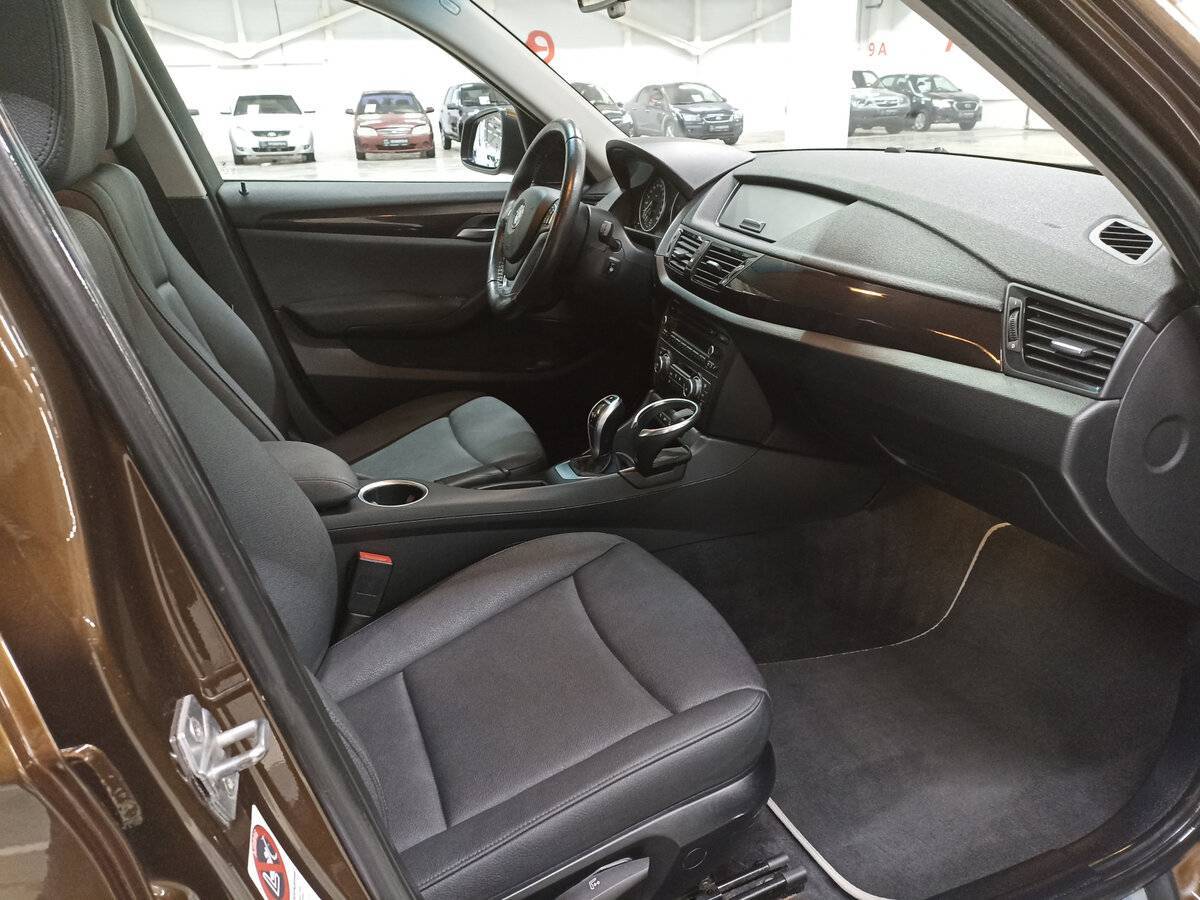 Купить BMW X1 с пробегом. Фото: #10