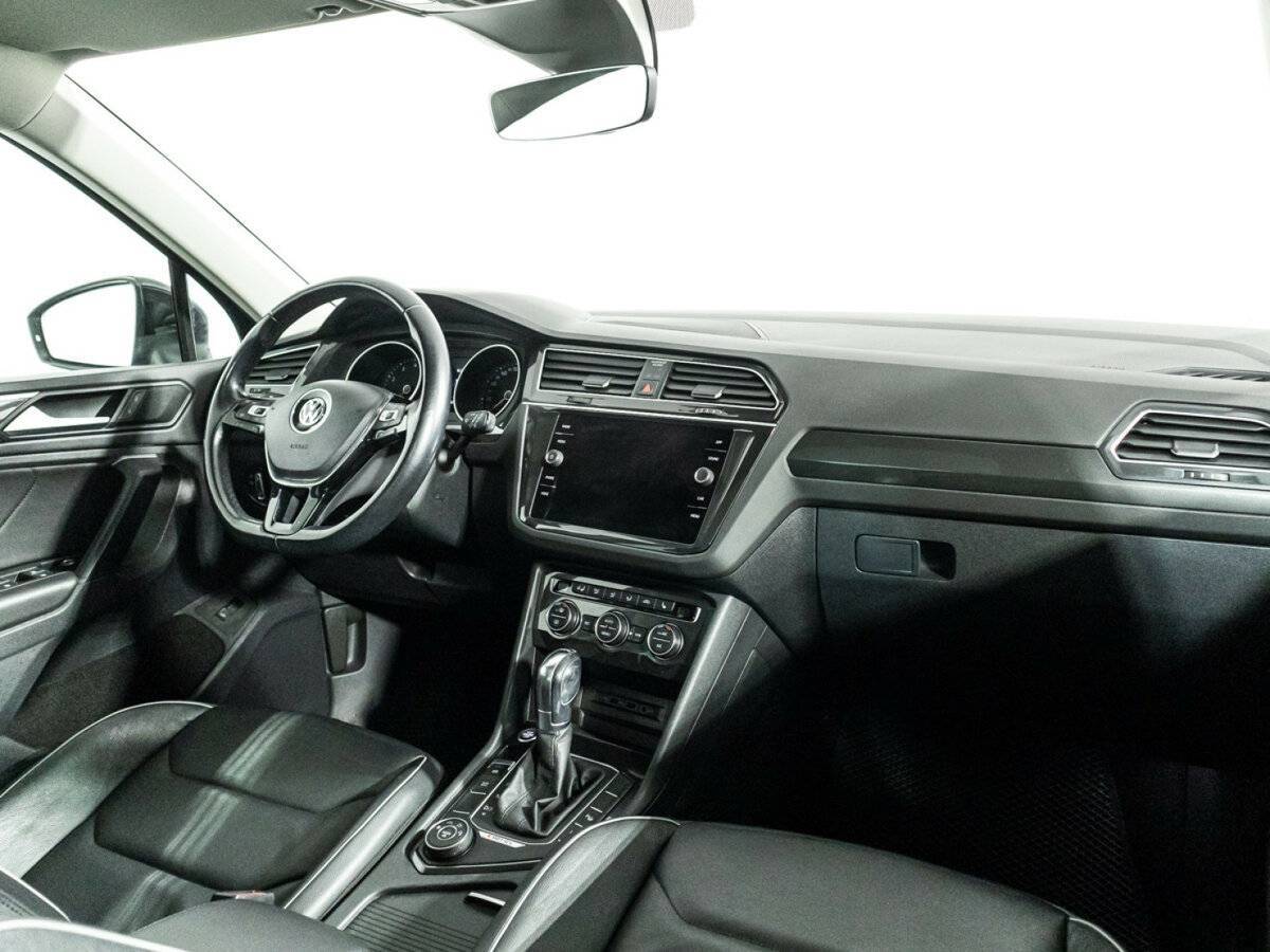 Купить Volkswagen Tiguan с пробегом. Фото: #8